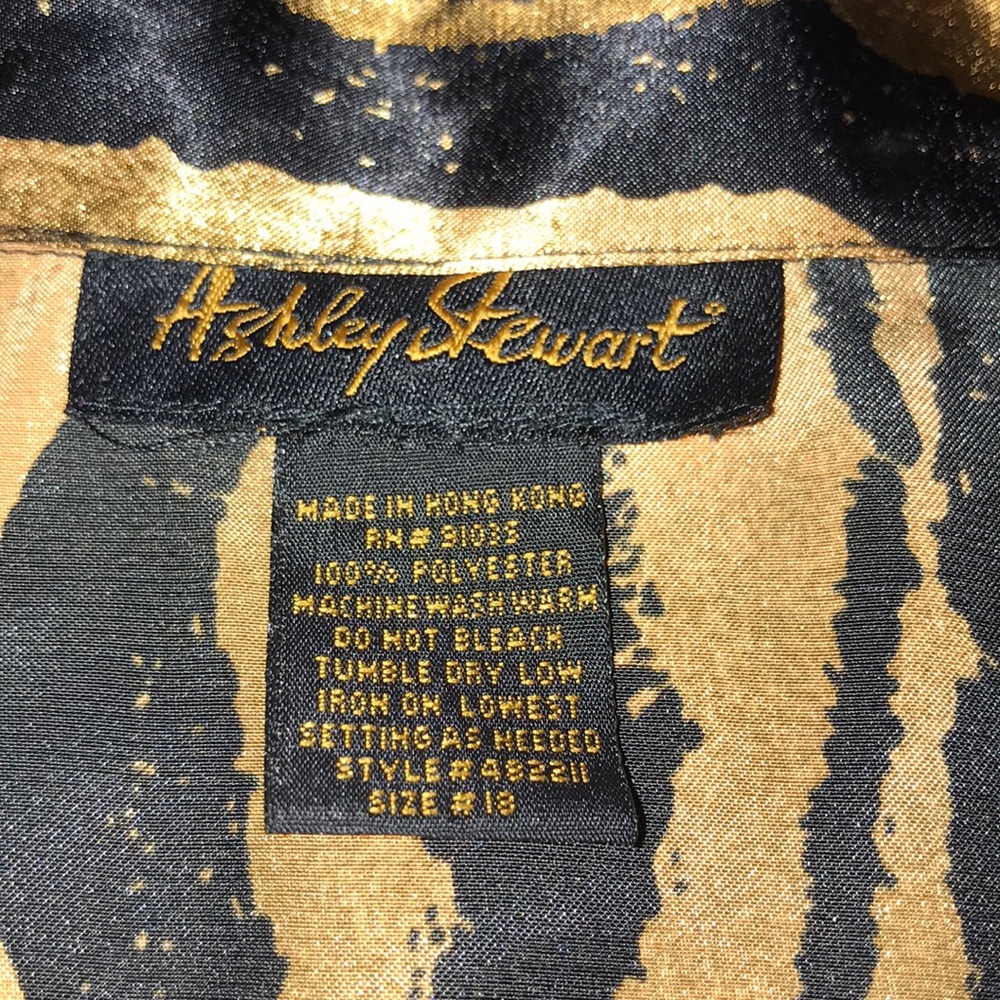 Polyester Button Up - image 2